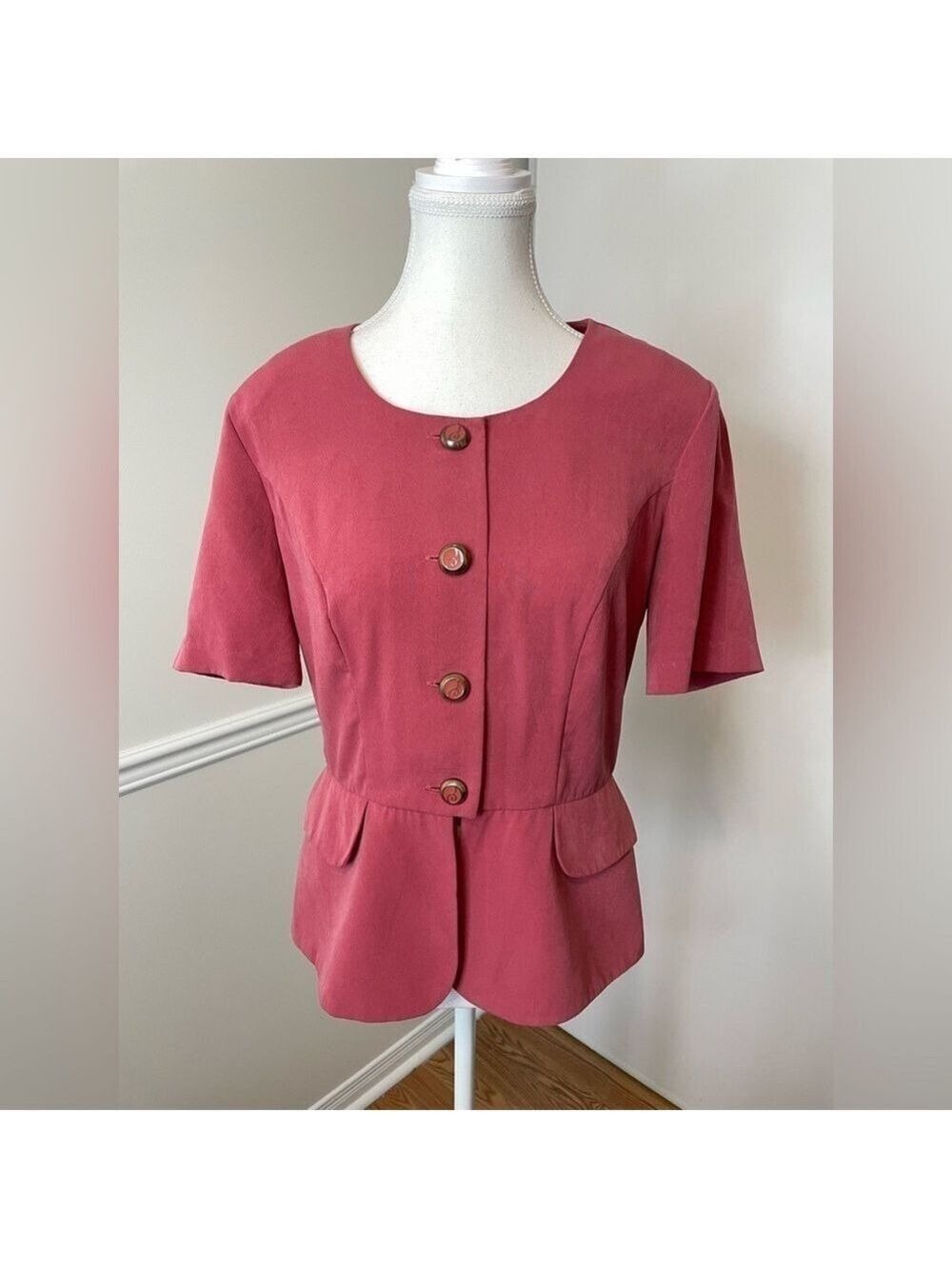 Vintage Jolibel  Short-Sleeve Button Front & Peplum Detail Blazer 8